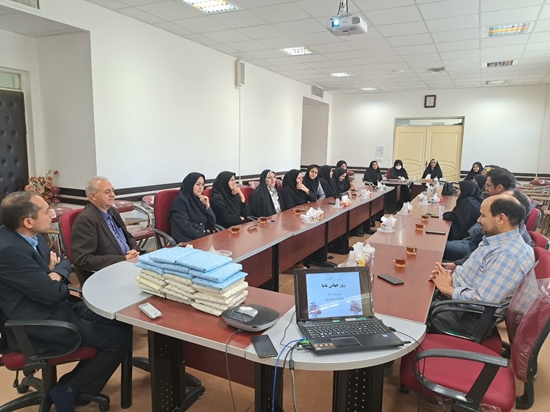 آیین گرامیداشت روز جهانی ماما برگزار شد 